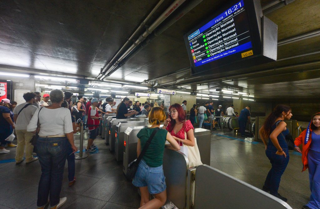 Abre e Fecha no Carnaval: Horários dos Serviços Estaduais Crédito: Divulgação