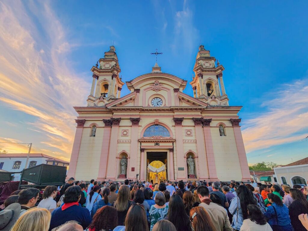 Vale do Paraíba: Tradições de Corpus Christi Encantam Visitantes Crédito: Secretaria de Turismo de Tremembé- SP)