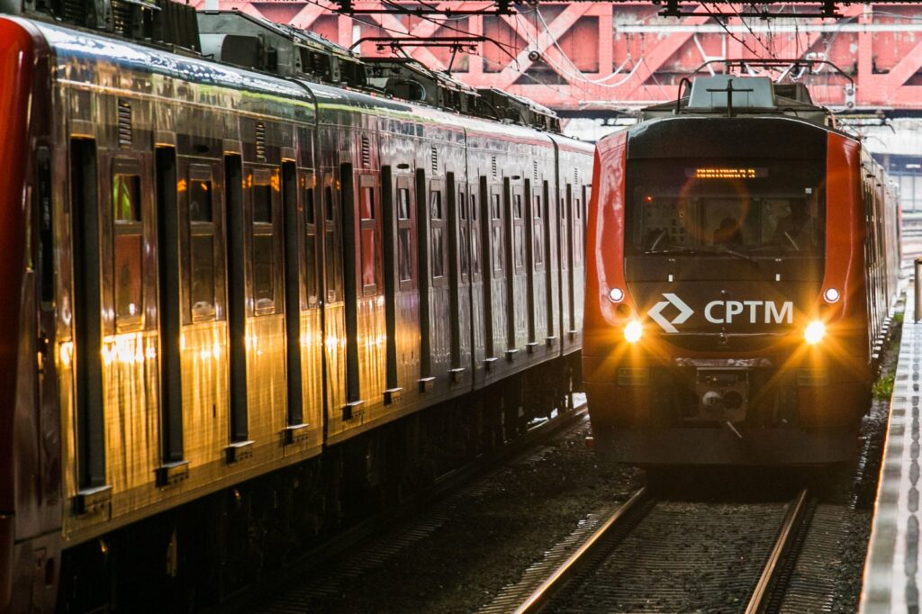 CPTM Amplia Testes de Pagamento por Pix em Estações da Linha 10-Turquesa