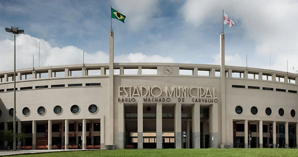 Estádios de Futebol em SP: Atrações Próximas às Estações de Transporte Crédito: Estádio do Pacaembu abriga o Museu do Futebol. Foto: Governo de SP