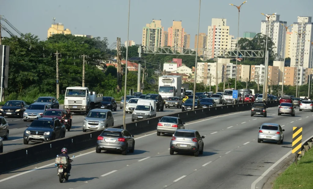 Como Emitir ou Renovar a 2ª Via da CNH Online Crédito: Trânsito em São Paulo. Foto: Francisco Cepeda/Governo de SP