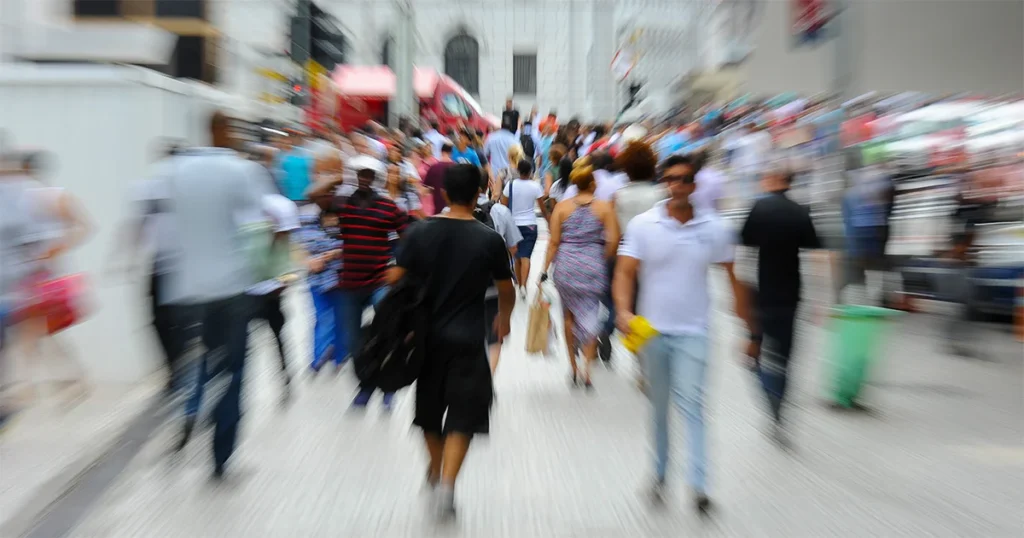 São Paulo atinge equilíbrio etário: um idoso para cada jovem Crédito: As mulheres são maioria entre os idosos paulistas, e essa diferença aumenta à medida que a idade avança. Foto: Governo de SP