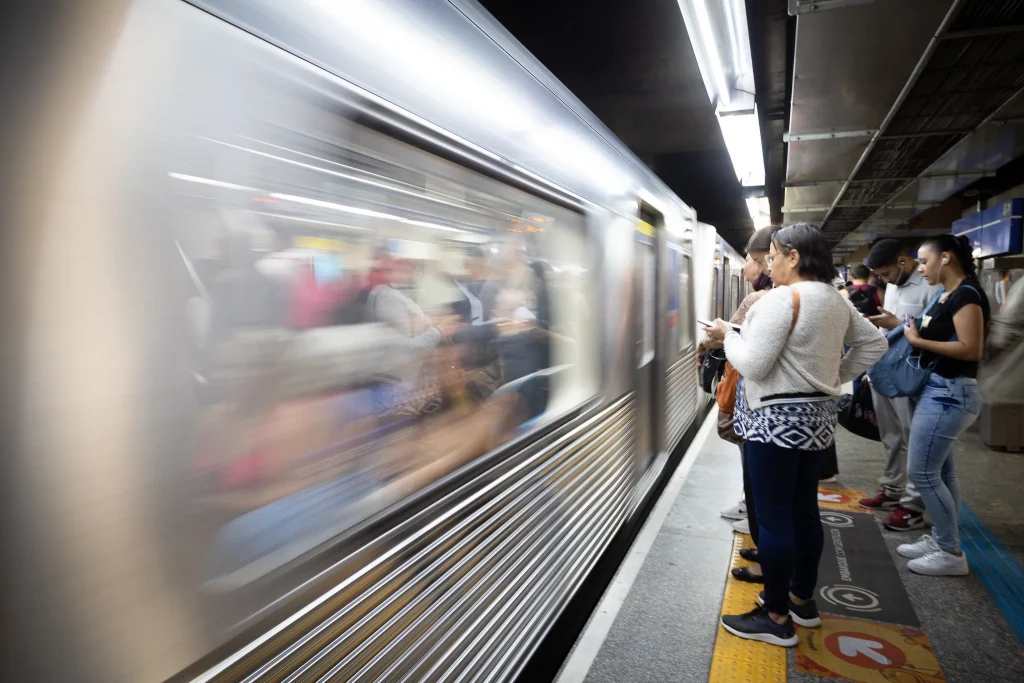 Descubra como obter o Cartão Fidelidade e economizar nas passagens de trem Crédito: Para a solicitação, basta apresentar um documento de identificação e realizar o cadastro na hora. Foto: Divulgação/Governo de São Paulo
