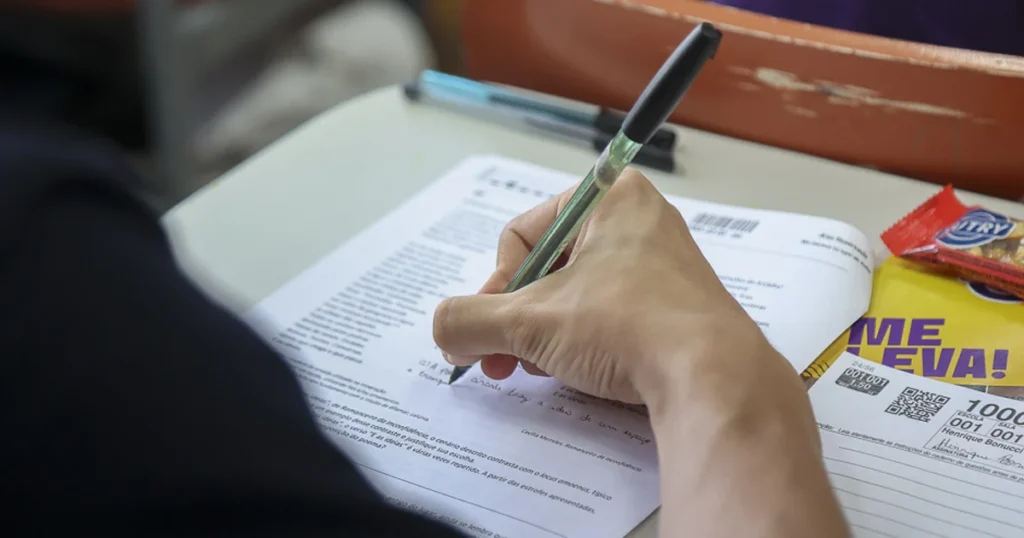 Fuvest Fecha Inscrições para Vestibular 2027 Crédito: 8.147 vagas são oferecidas pela USP em seus cursos de graduação
