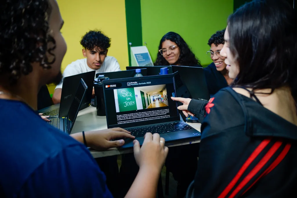 Provão Paulista: 15,8 mil vagas disponíveis para estudantes do Ensino Médio Crédito: No processo de escolha, os concorrentes podem ver os cursos que têm as unidades mais próximas de suas casas, a partir de um filtro disponibilizado na página do Provão. Foto: Marco Ankosqui - Educação SP