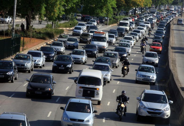 Rodovias de SP: Expectativa de 19 milhões de veículos neste feriado